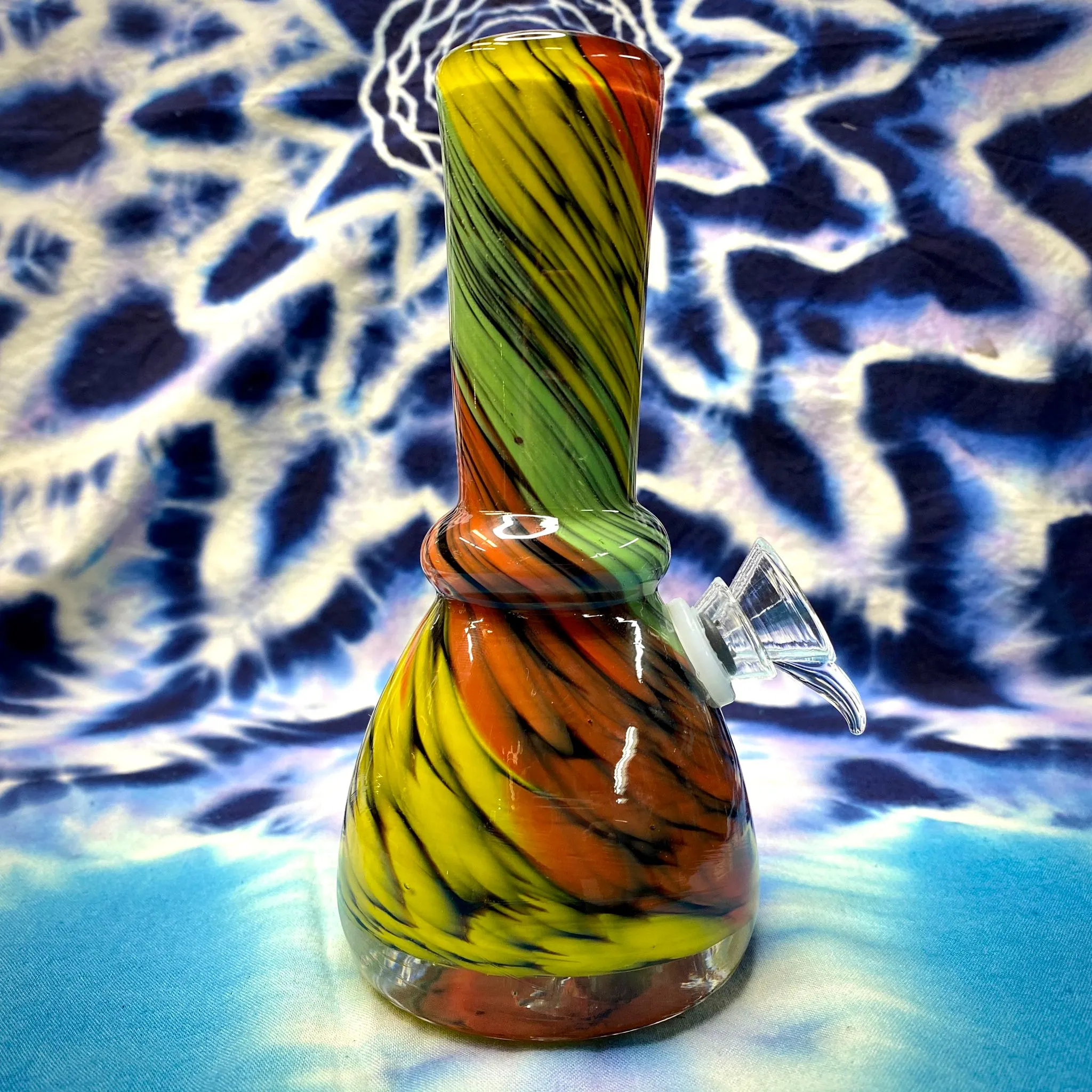 6" Small Bell Soft Glass Waterpipe