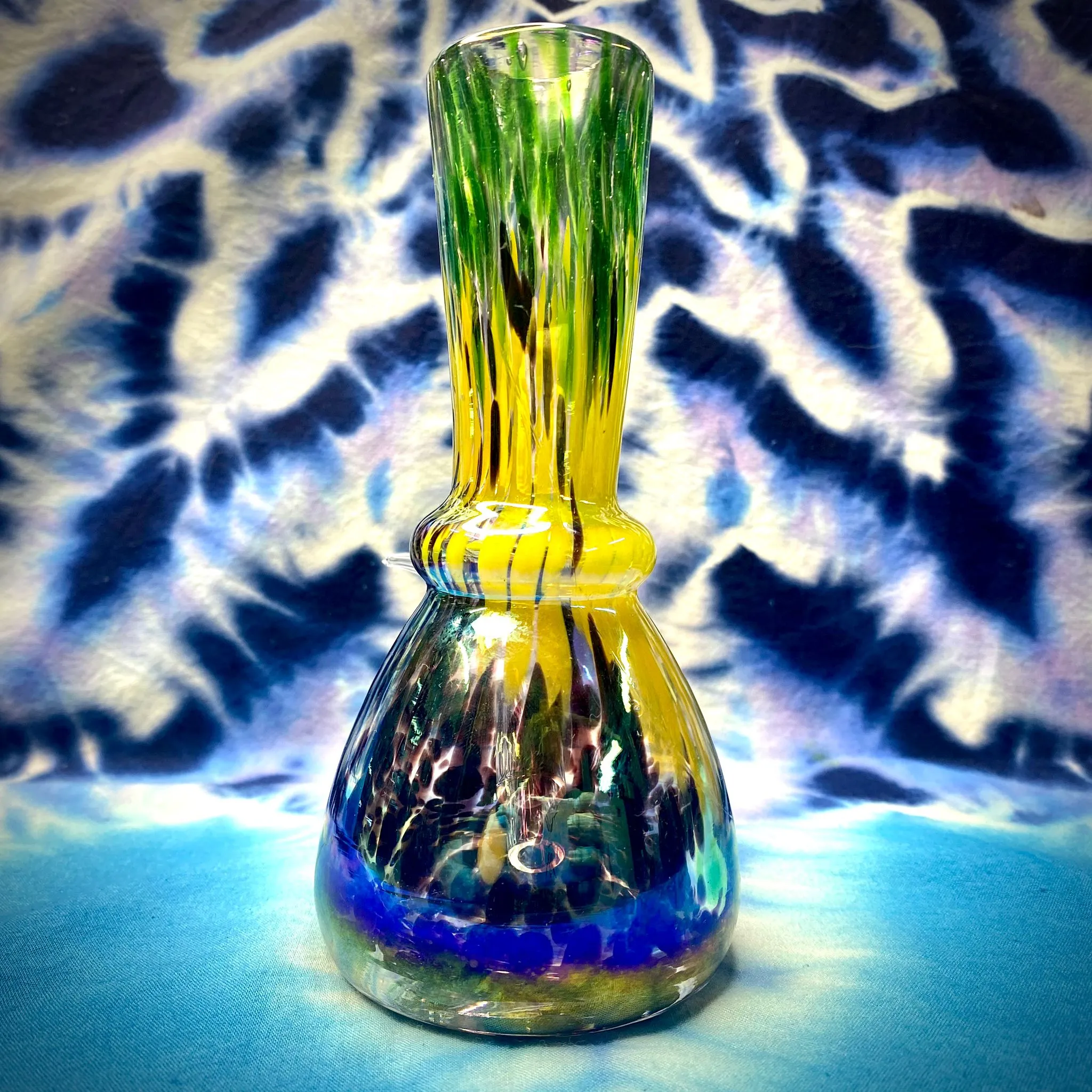 6" Small Bell Soft Glass Waterpipe