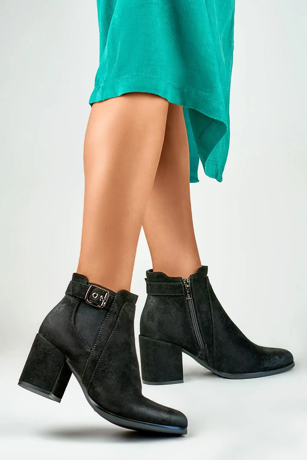 Chic Versatile & Comfortable Heel Boots