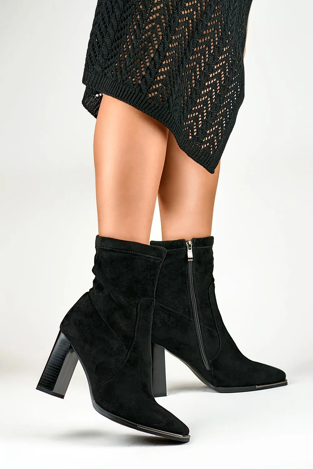 Chic Versatile & Comfortable Heel Boots