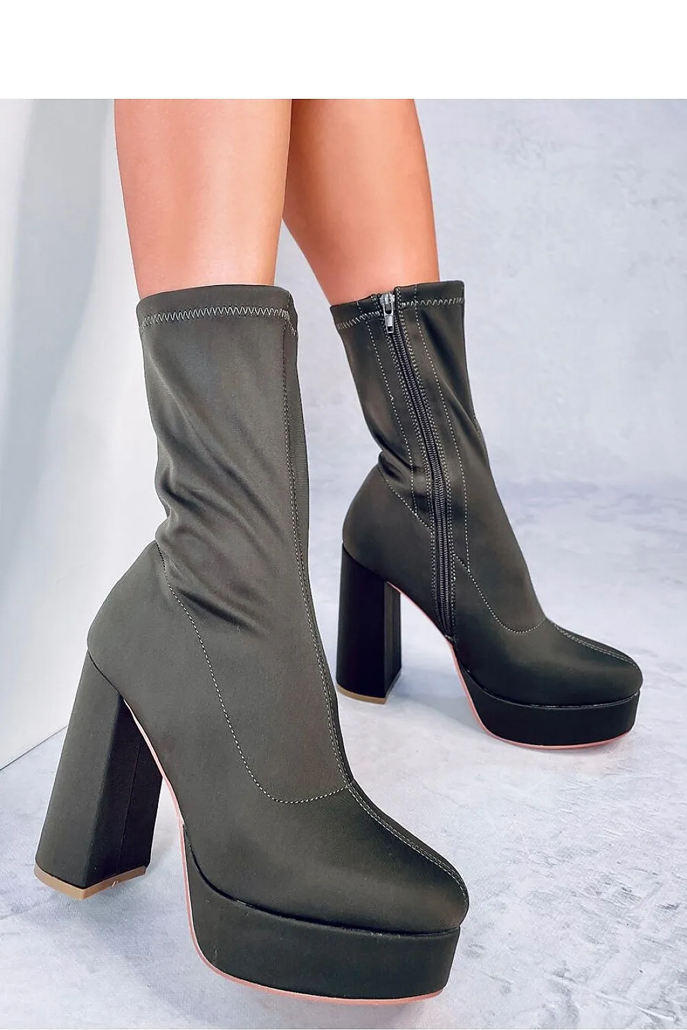 Chic Versatile & Comfortable Heel Boots