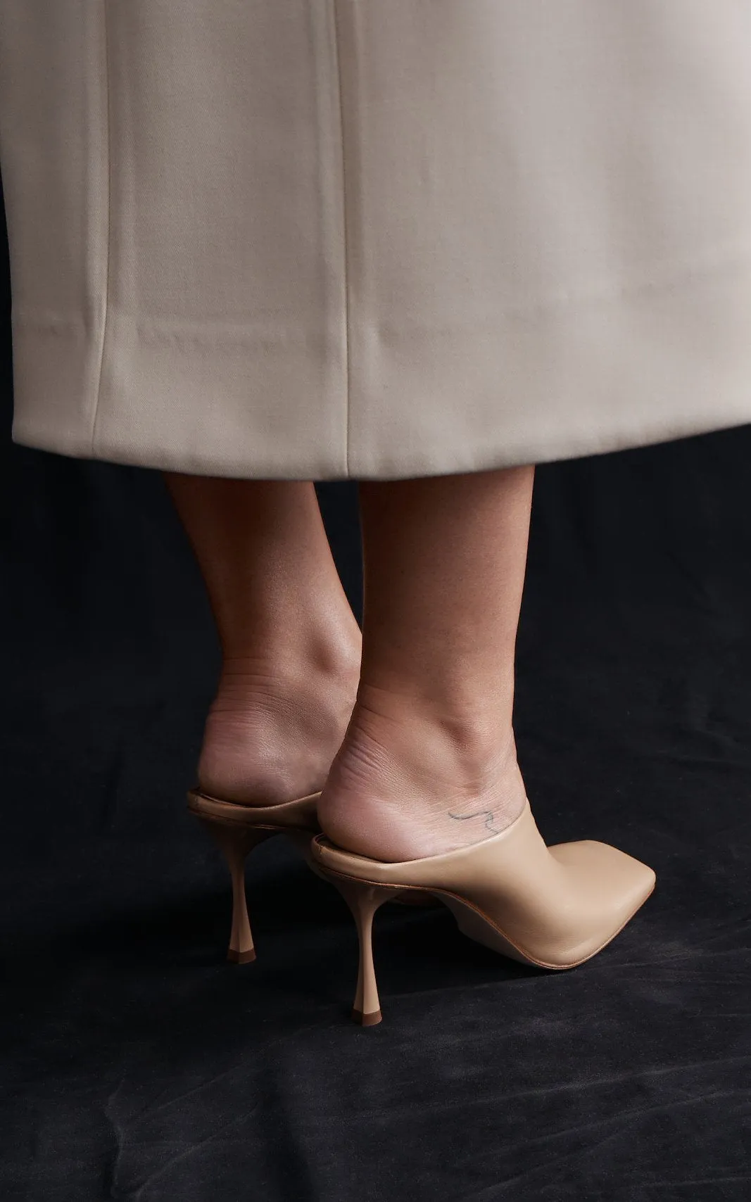 Chisel 90 Mule | Beige