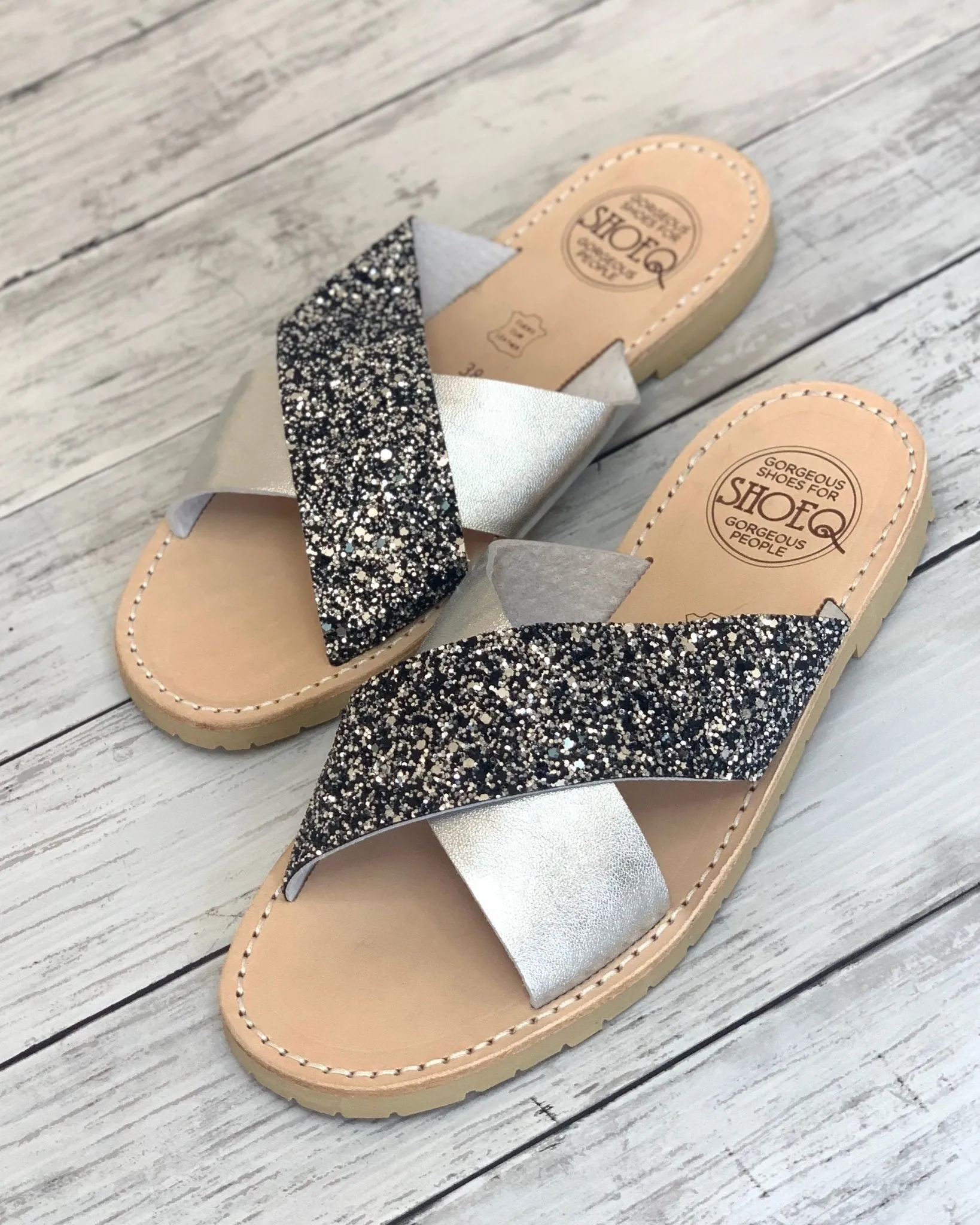 Crossover Slide in Silver Rock Star