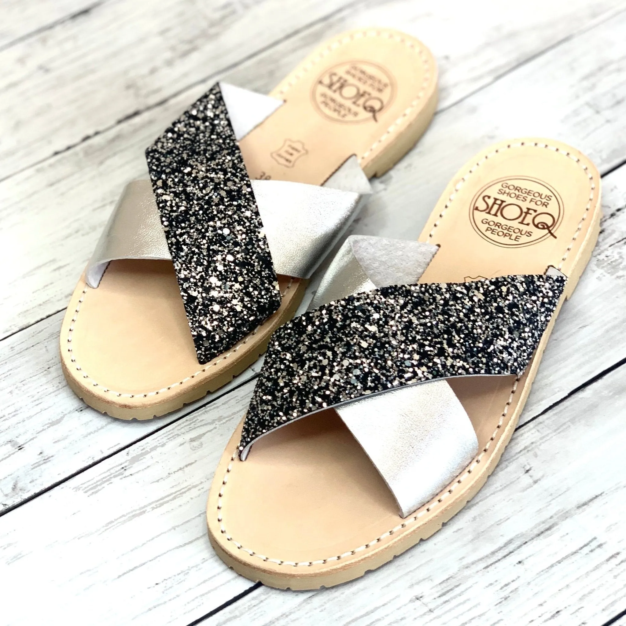 Crossover Slide in Silver Rock Star