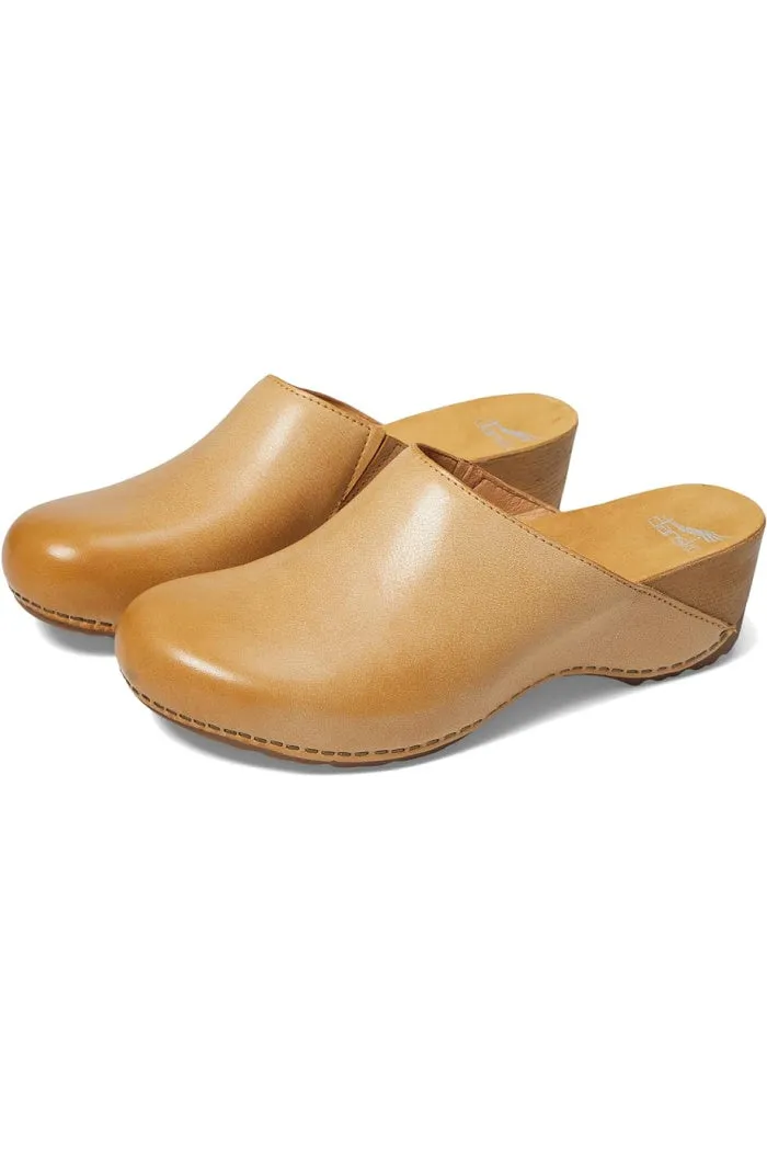 DANSKO TALULAH CLOG