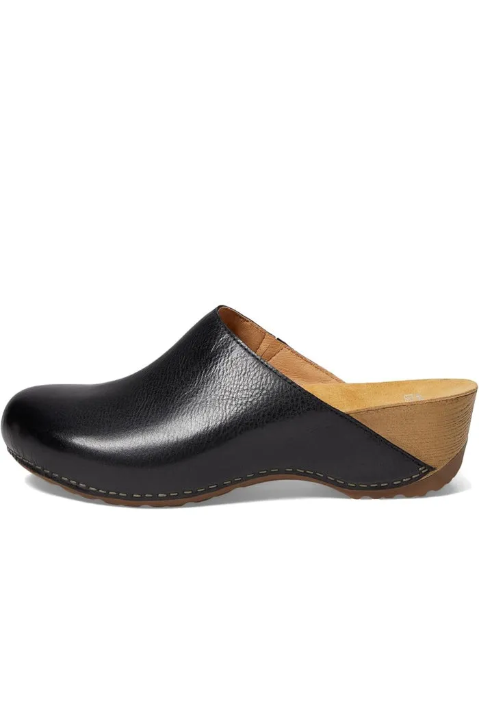 DANSKO TALULAH CLOG