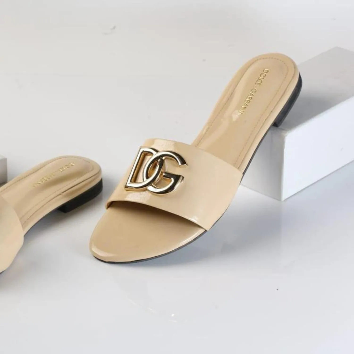 DG Branded Slides For Women's