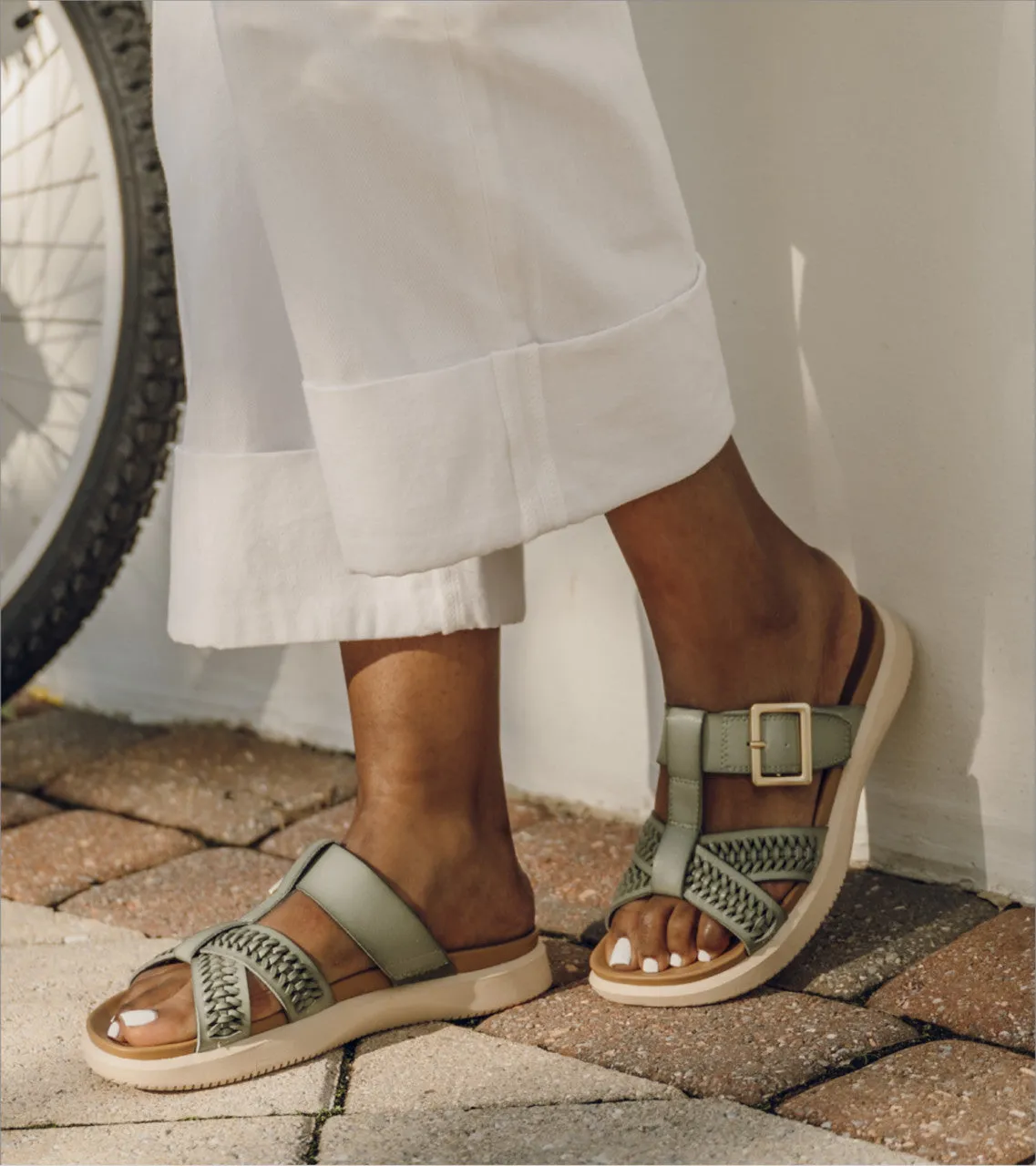 Emmery Slide Sandal