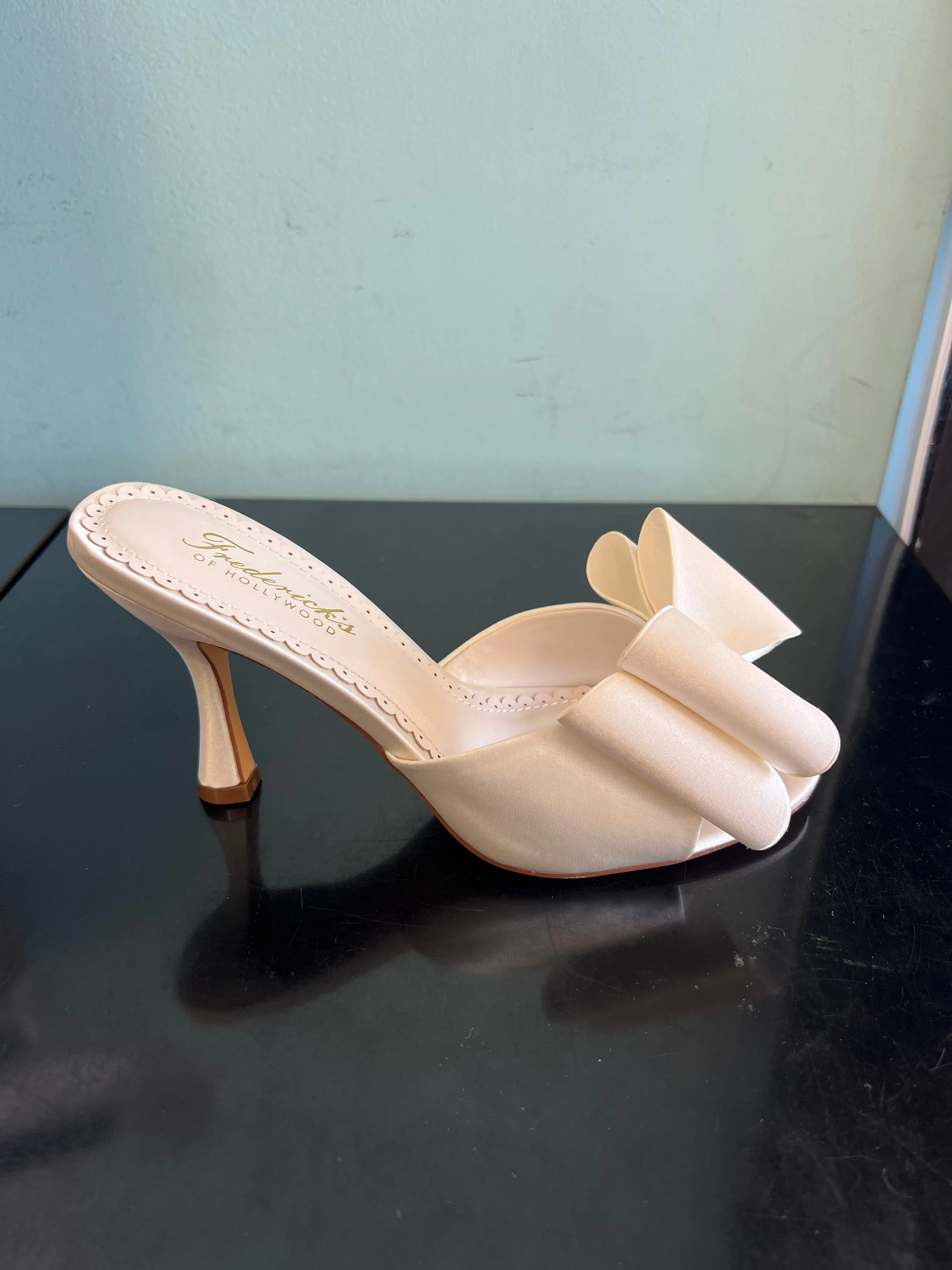 FOH-NANA Ivory - Open Toe Mule