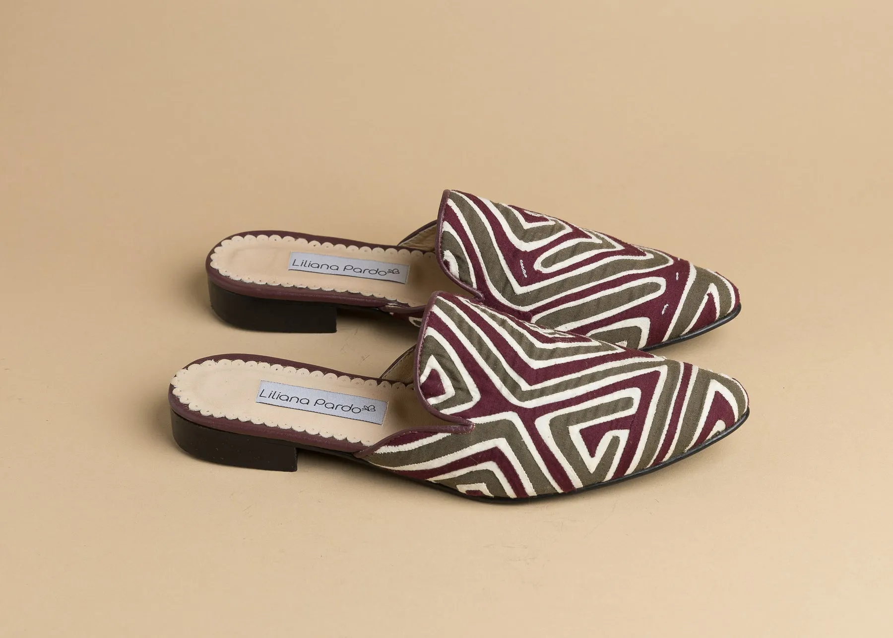 Mola Mules | Wine White & Siena