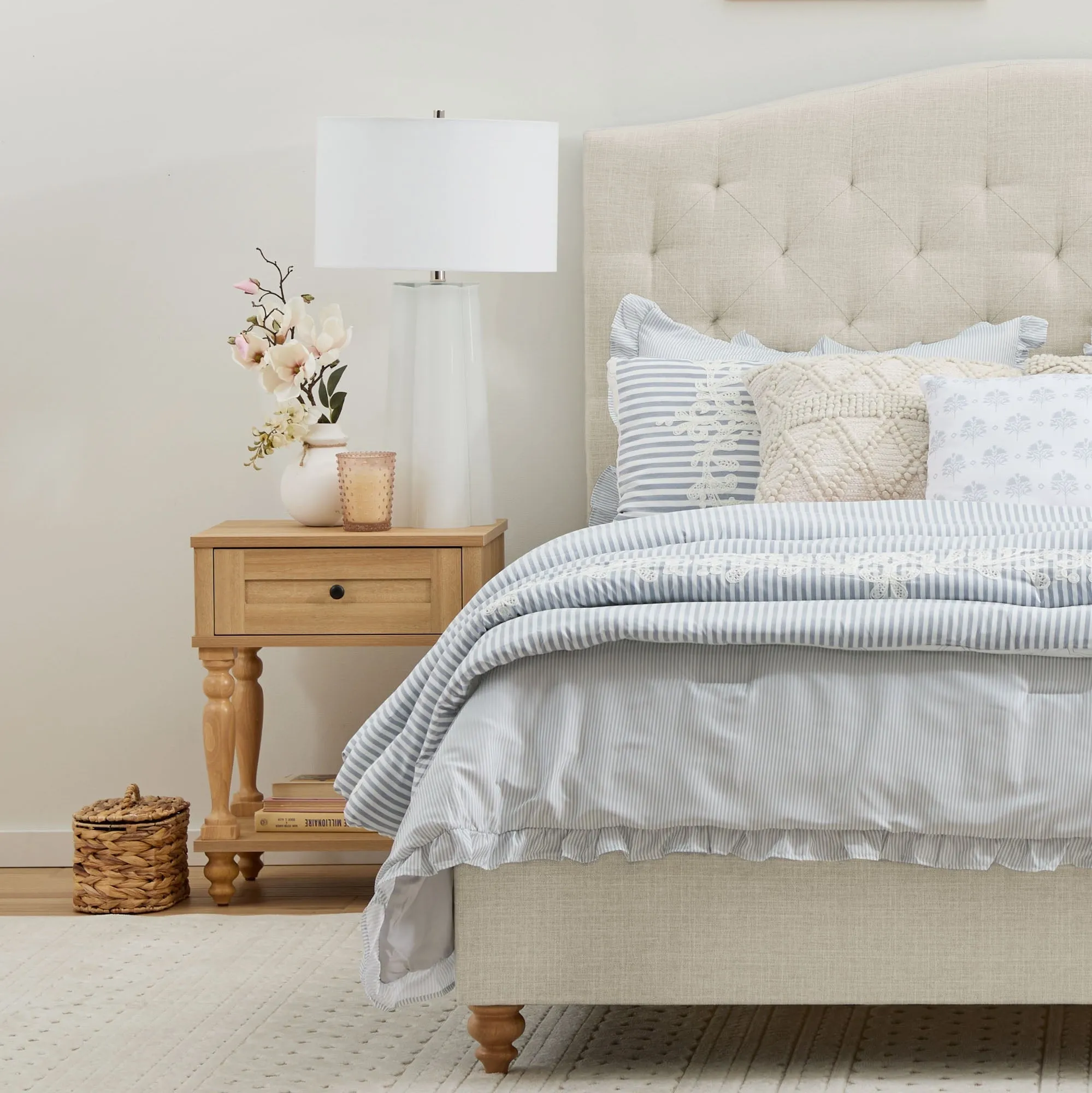 My Texas House Anna Upholstered Diamond Tufted Platform Bed, Queen, Oat