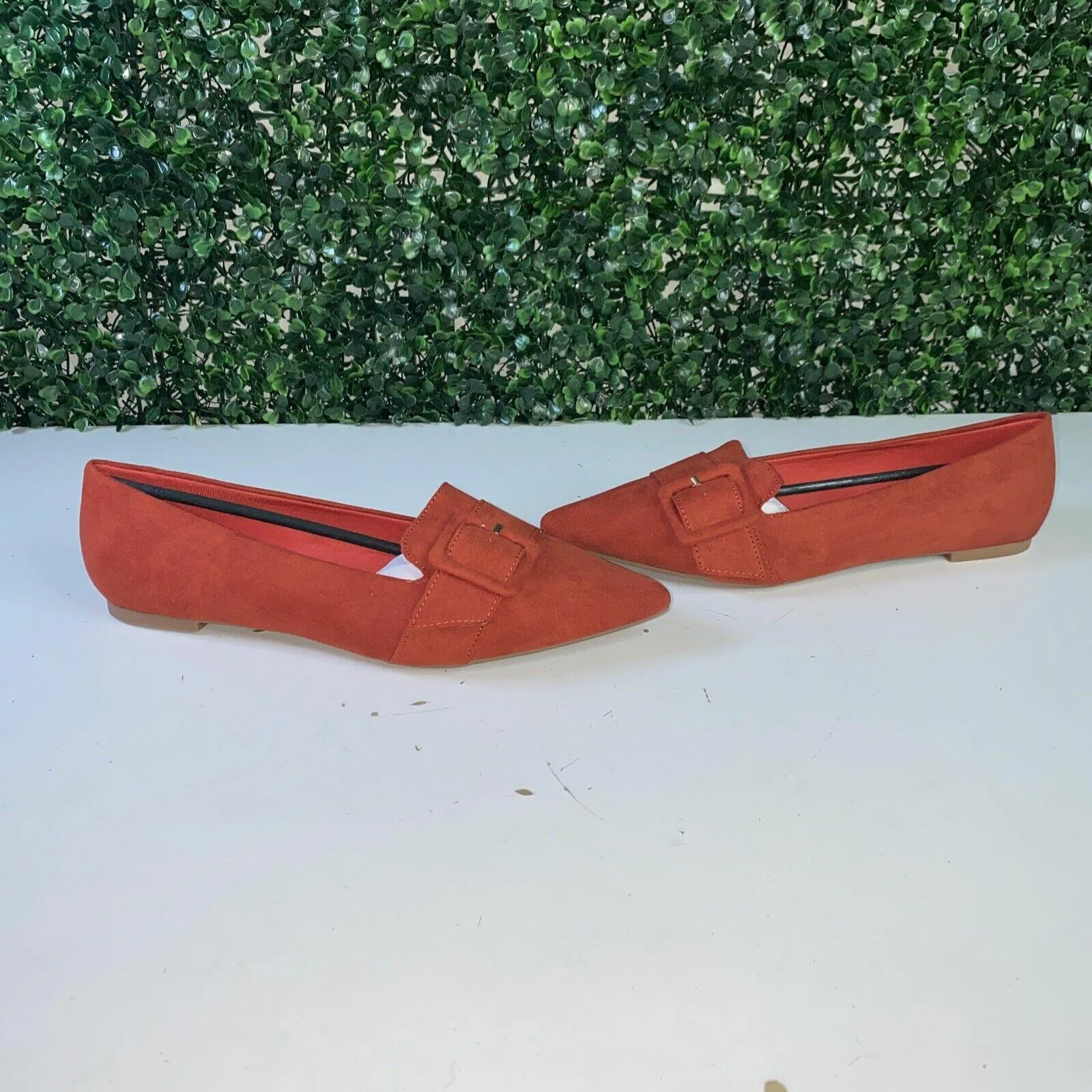 NWOB Journee Collection Womens Audrey Loafer Rust Size 8.5 - Like New