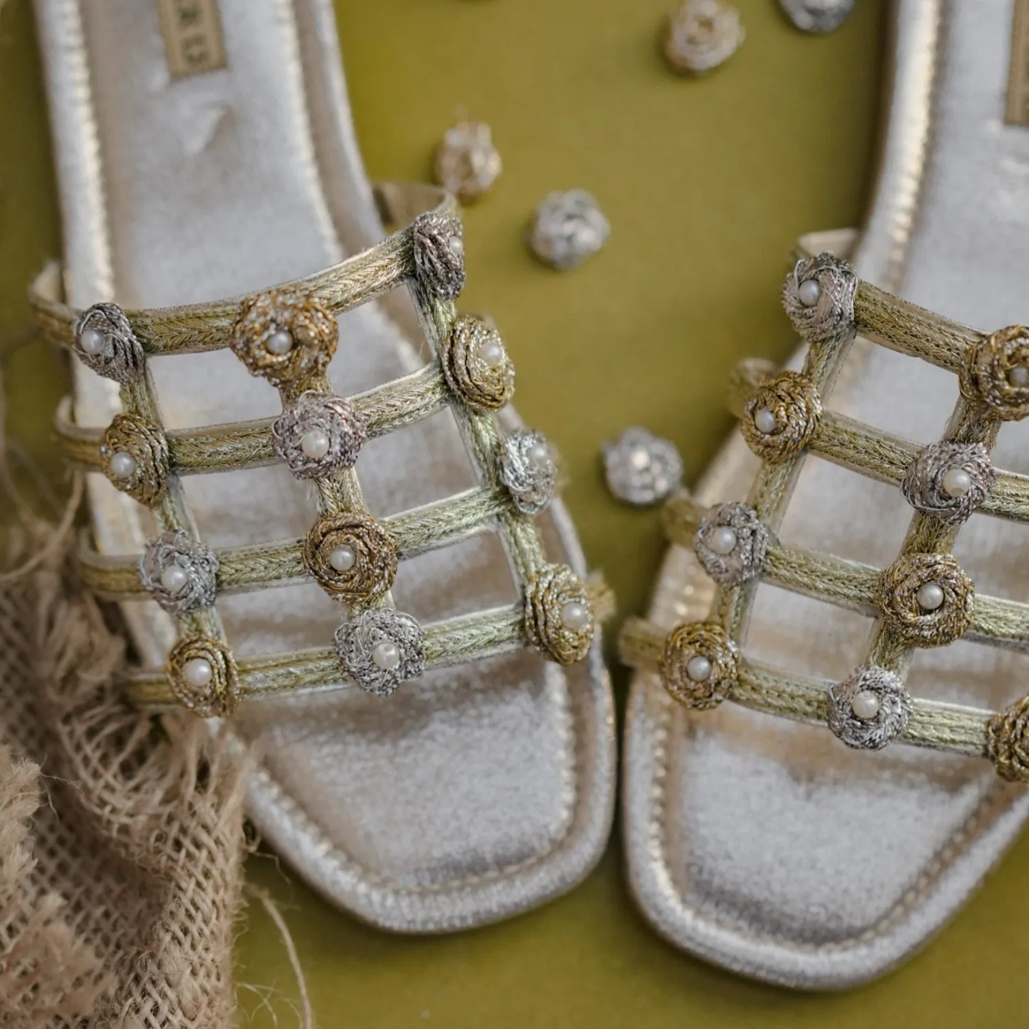 Slides | Goota Phool