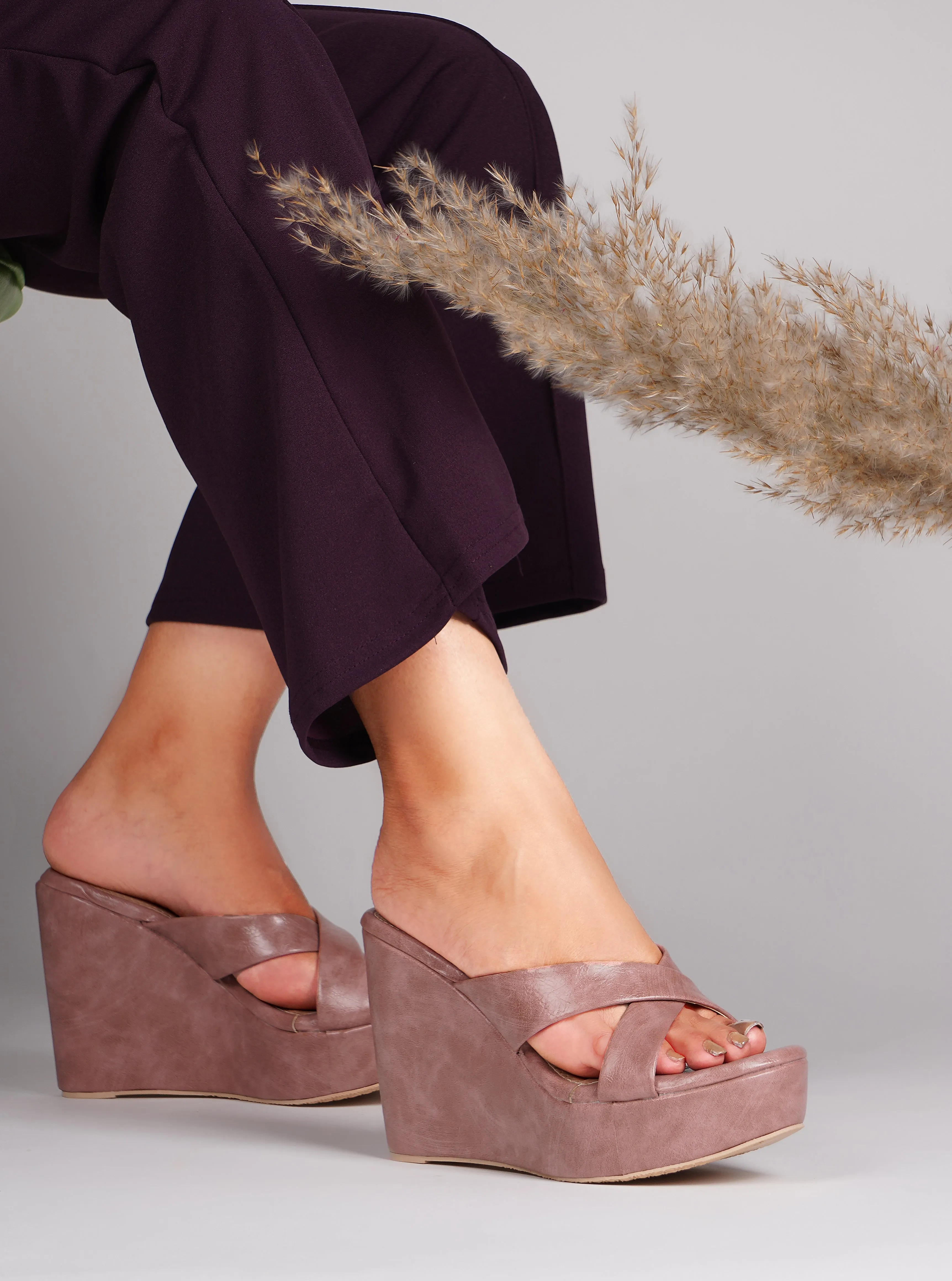 Stylish Summer Platform Fashion